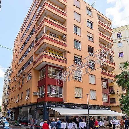 Rooms Young People Only, Soho Citycenter Малага Экстерьер фото
