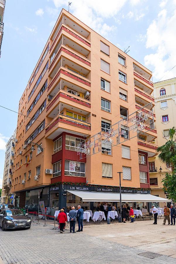 Rooms Young People Only, Soho Citycenter Малага Экстерьер фото
